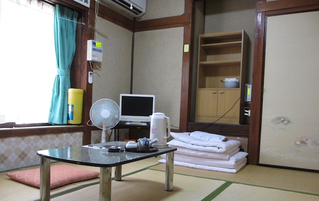 入湯貸間 陽光荘