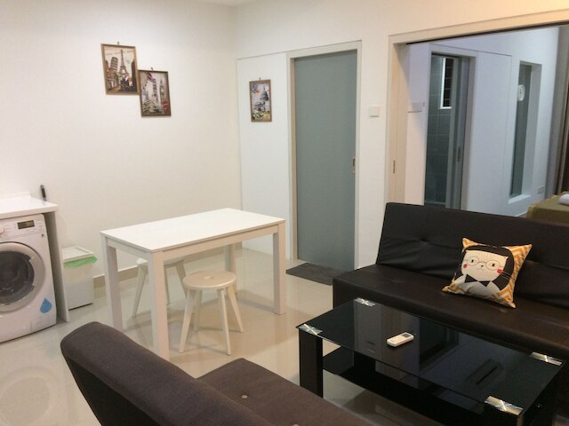 シティ リビング ウィズ パノラミック シー ビューズ アット ダンガ ベイ