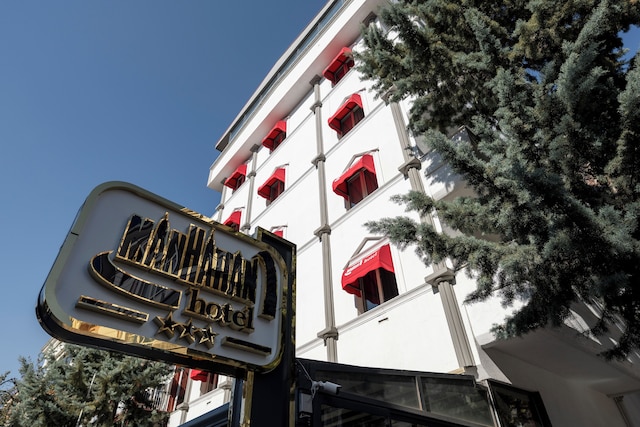 マルテペ マンハッタン オテル