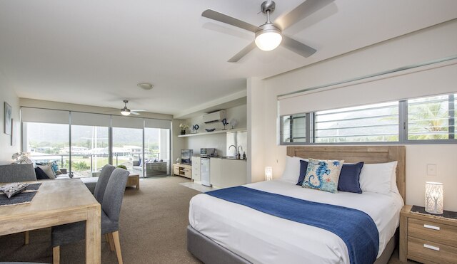 アブソリュート ウォーターフロント マグネティック アイランド