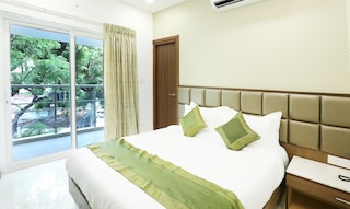 トリーボ ペチス キャッスル