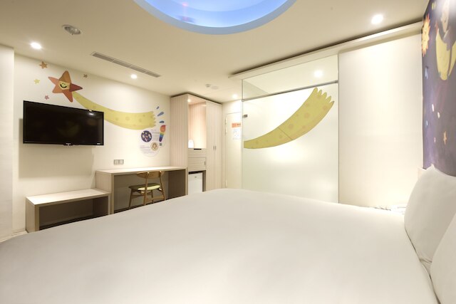 フープス ホテル