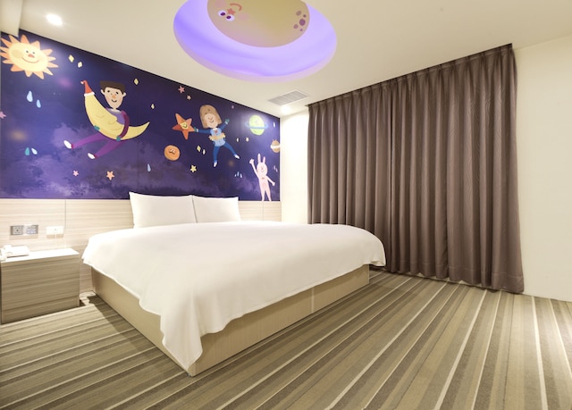 フープス ホテル