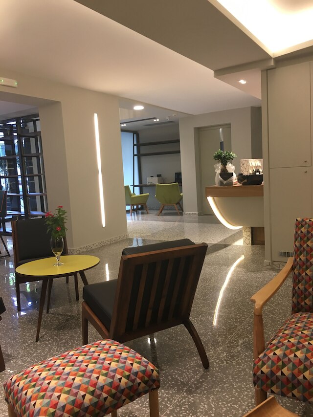 360 ディグリーズ ポップ アート ホテル