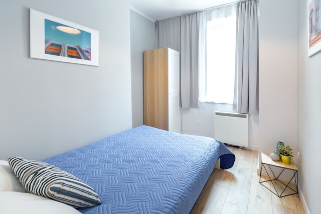 フレンドハウス アパートメンツ - アベニュー