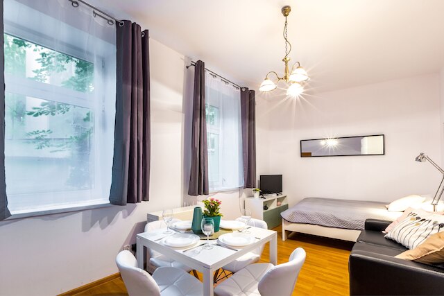 フレンドハウス アパートメンツ - アベニュー