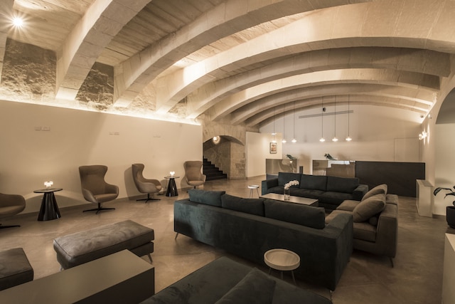 クゴ グラン マシーナ マルタ