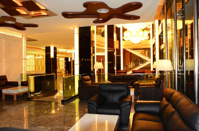 名古屋 ヒル プラザ バタン