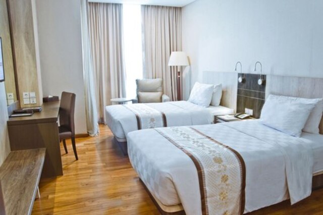 名古屋 ヒル プラザ バタン