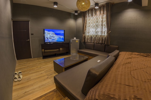 マキシマム ラグジュアリー アパートメント