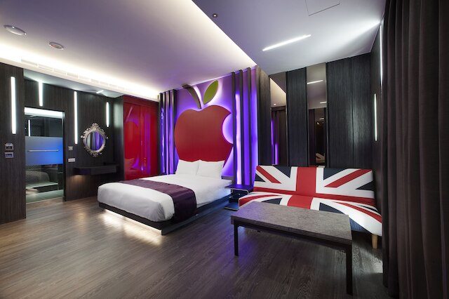 フークン 5 モーテル (福岡 5 號汽車旅館)