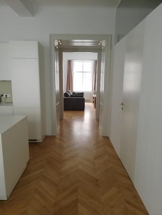 KH アパートメンツ