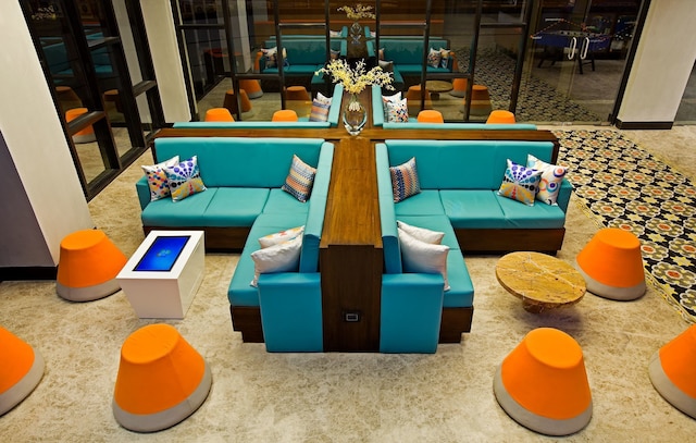 ゾーン バイ ザ パーク インファントリー バンガロール