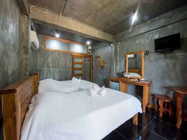 トンパプム リバー