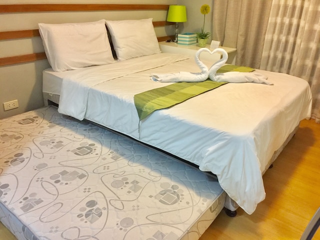 サンタ マリア ホームズ アット ワン オアシス セブ コンド