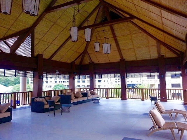 サンタ マリア ホームズ アット ワン オアシス セブ コンド