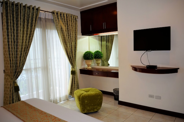 グランド イザベラ レジデンシーズ