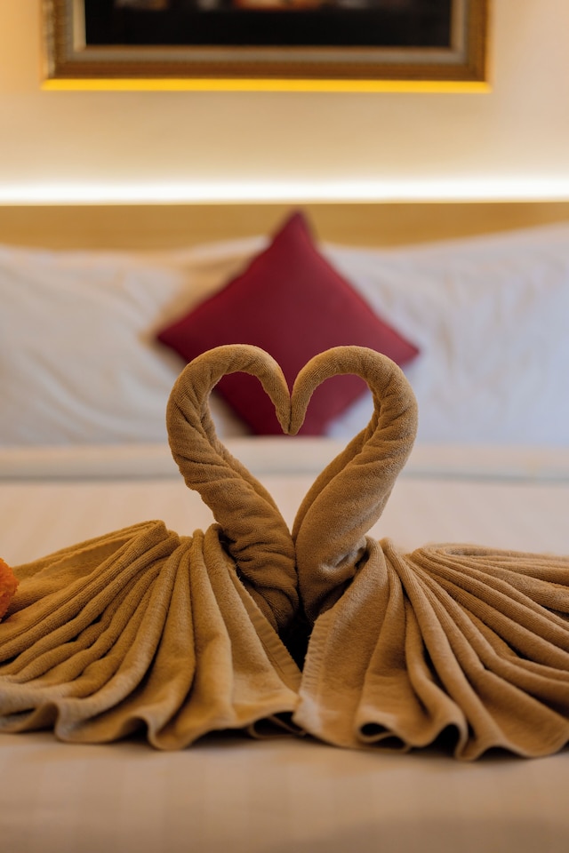 デサク プトゥ プトラ ヒドゥン