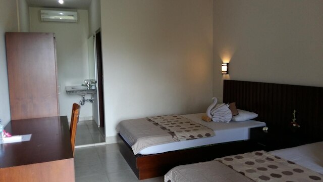 デサク プトゥ プトラ ホームステイ