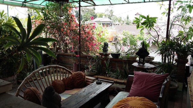 デサク プトゥ プトラ ホームステイ