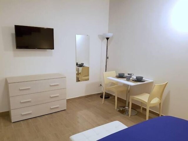 アパート シティ ナポリ B&B