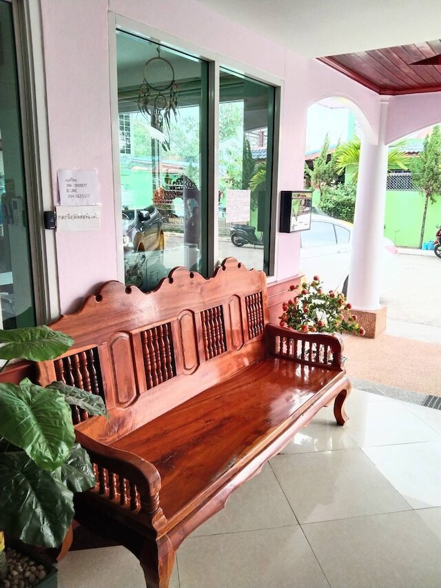 OYO 75399 チョクティパラト プレイス