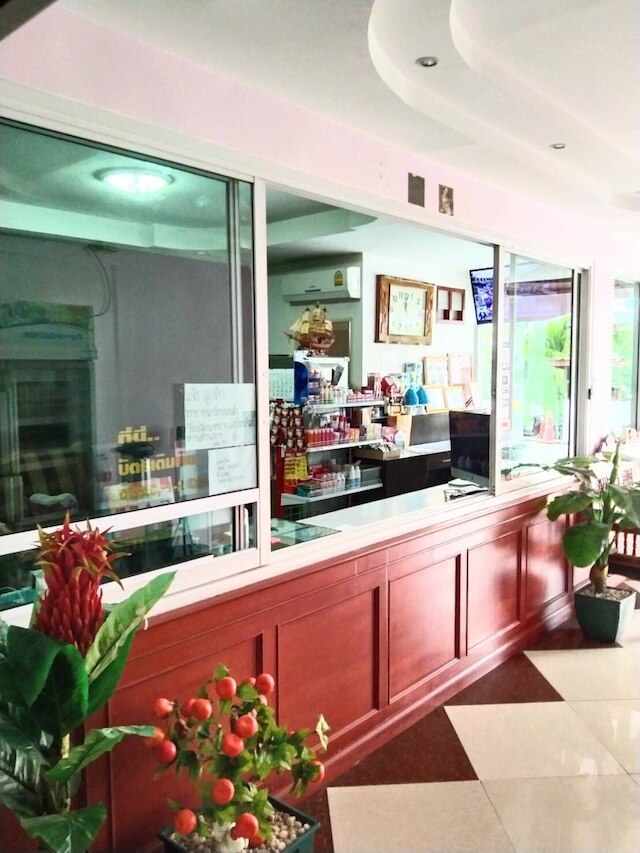 OYO 75399 チョクティパラト プレイス