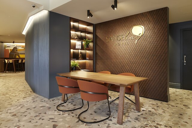 ホテル サンスベイ