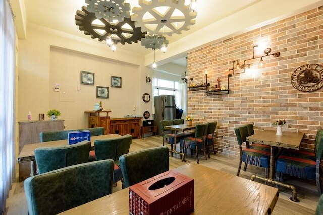 アダ プリンス ファミリー B&B