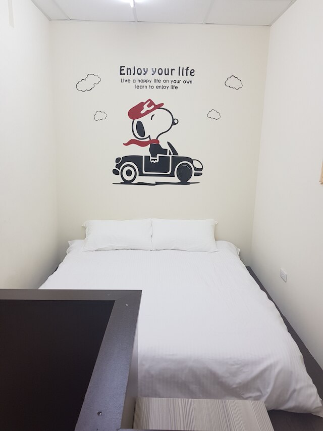 フェンジア ライン スタック (逢甲行棧)