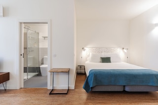 ガレリアス ナイトライフ ファッション フラッツ