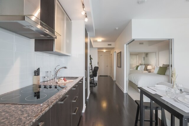 ノエル スイーツ - ヨーク アンド ブレムナー