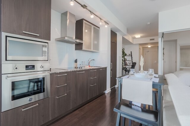 ノエル スイーツ - ヨーク アンド ブレムナー