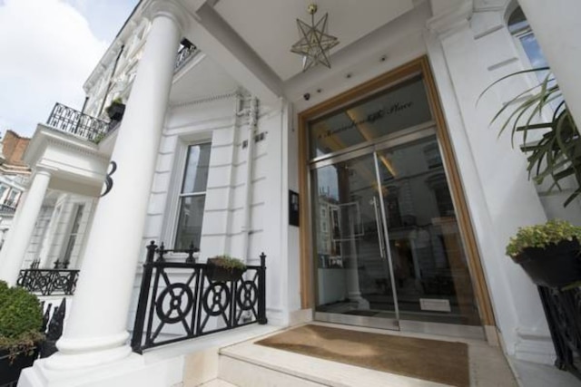 ラックス ロンドン サウス ケンジントン