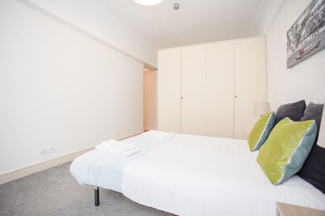 リビング イン ポルト ライト スペーシャス アパートメント