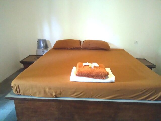 ポンドック インダ バンガロー ビンギン