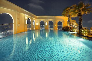 アミ スプレンディッド ルーフトップ プール