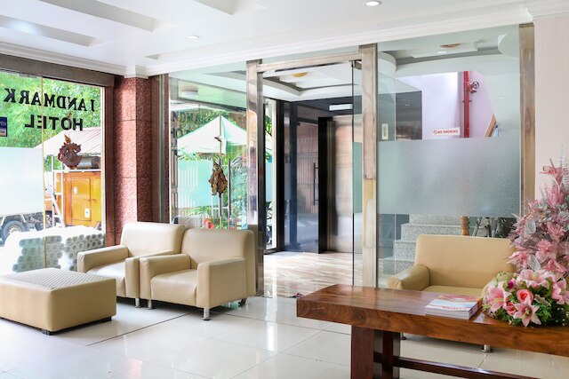 ランドマーク ホテル