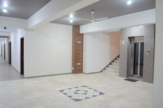 ホテル アシュレイ イン エクスプレス