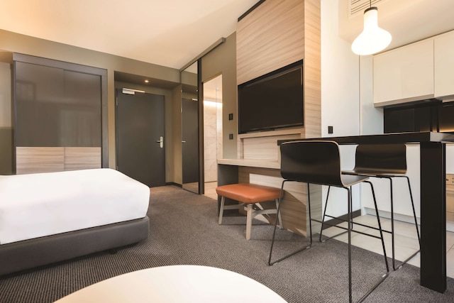 アディナ アパートメント ホテル ハンブルク シュパイヘルシュダッド