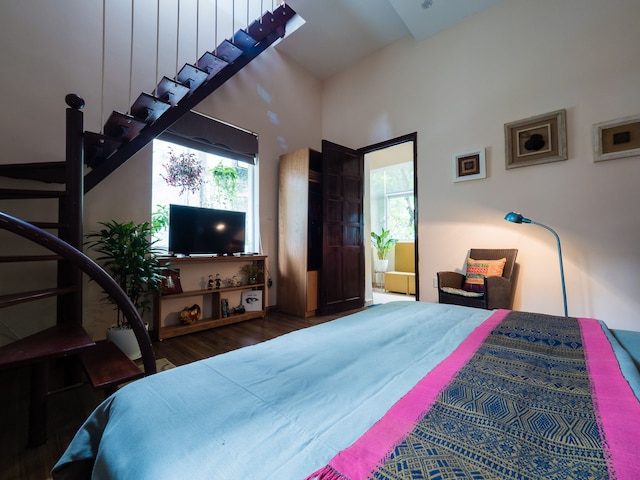 ハノイ バルコニー ホームスティ