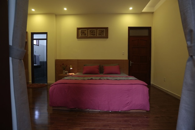 ハノイ バルコニー ホームスティ