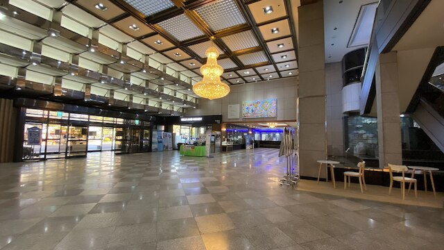 スアンボ サンロク ツーリスト ホテル