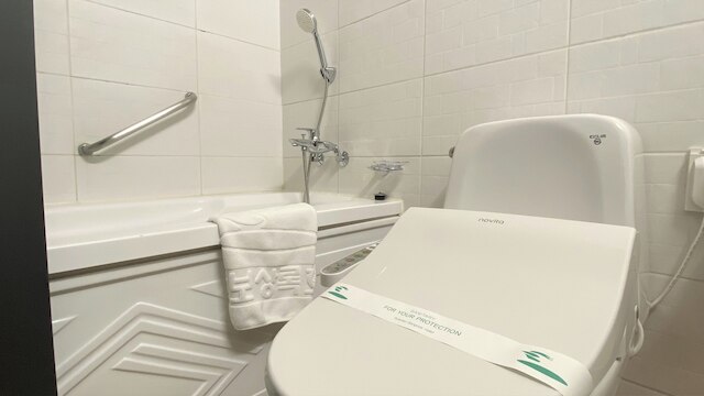 スアンボ サンロク ツーリスト ホテル