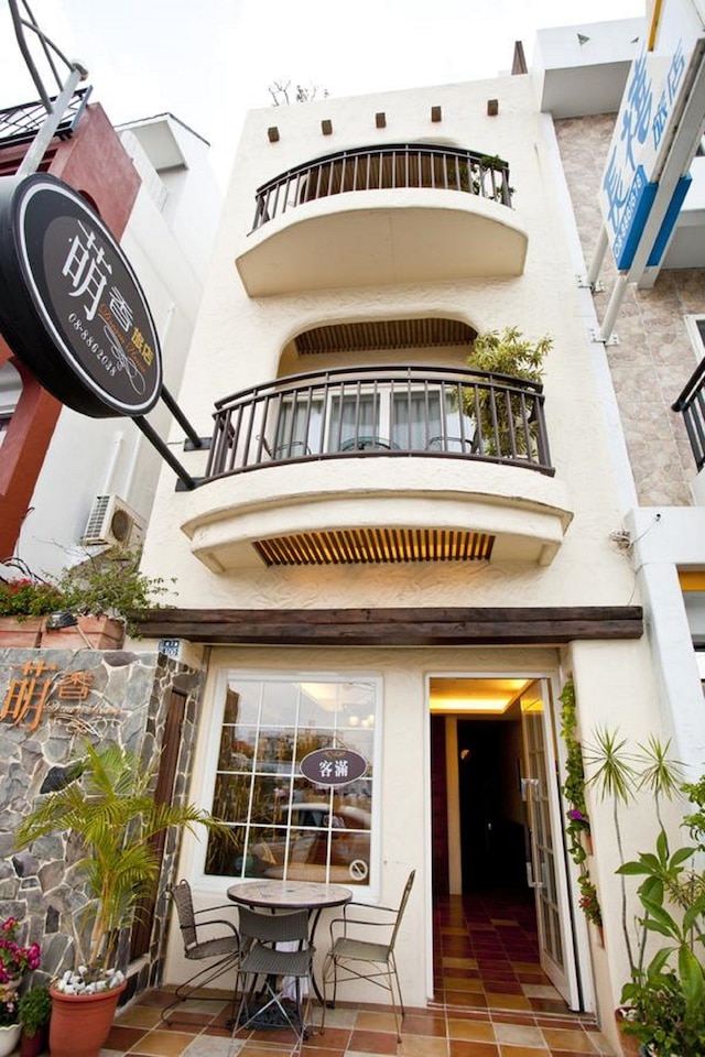 モン シャン ホームステイ