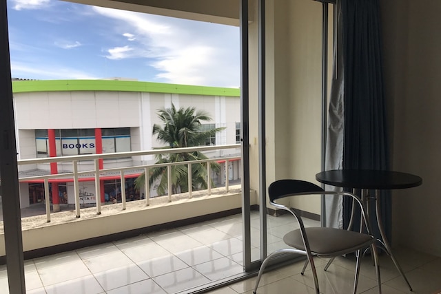 イブ プレイス パタヤ