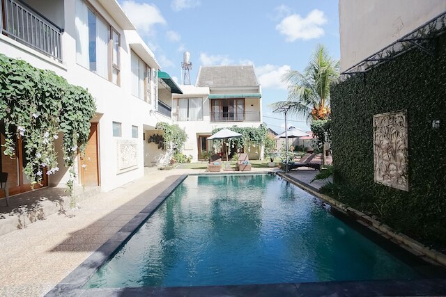 ザ カサ ウリ ヴィラズ ジンバラン