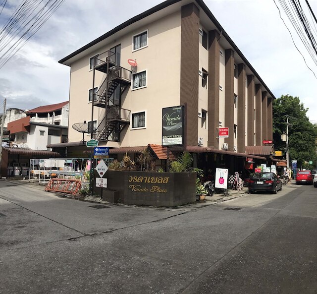 ヴァラダ シティ