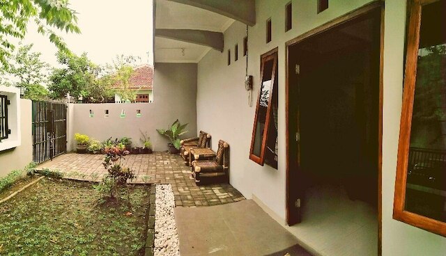 アディカータ ゲストハウス ジャンティ