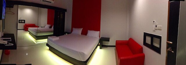 アイ ディーユーエス リゾート